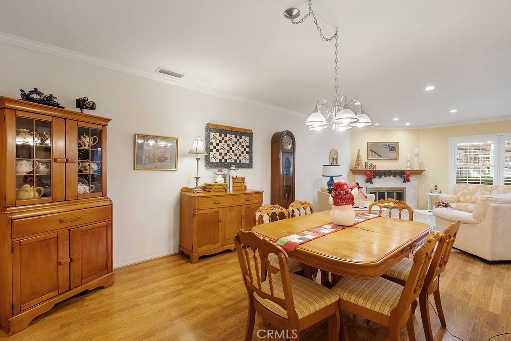 976 South Glendora Avenue Property Photo 12