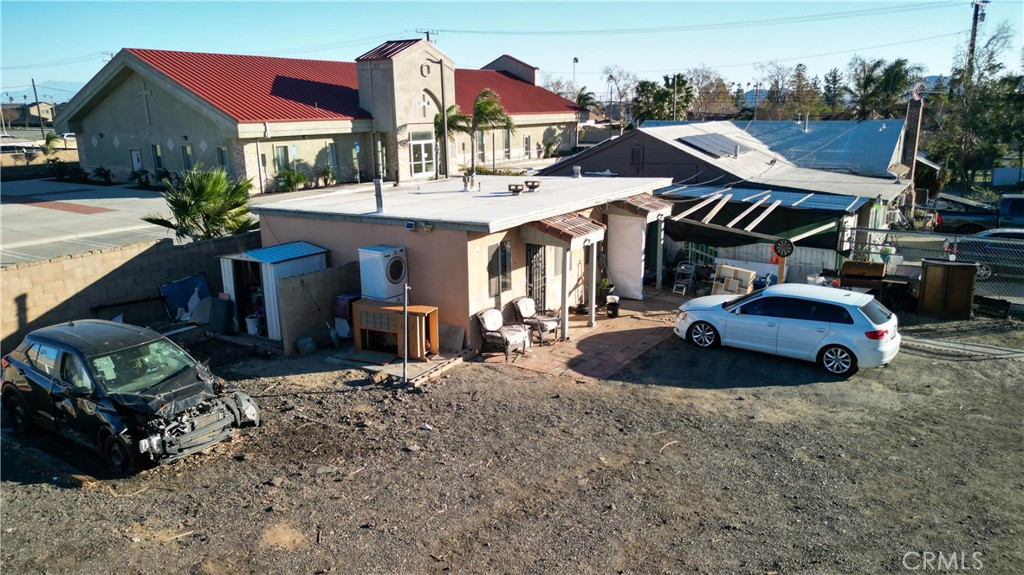 16252 Baseline Avenue Property Photo 4