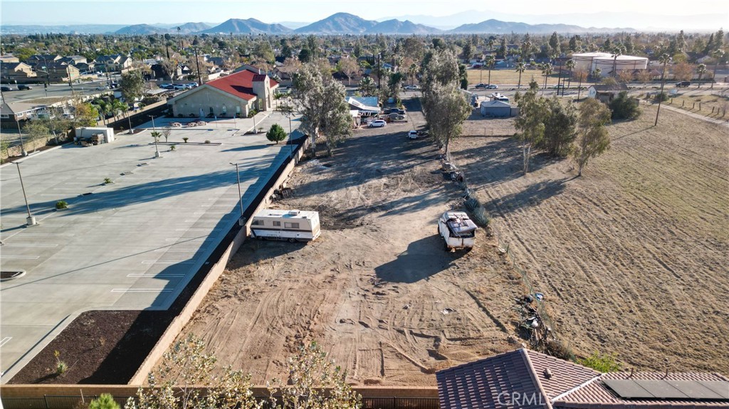 16252 Baseline Avenue Property Photo 6