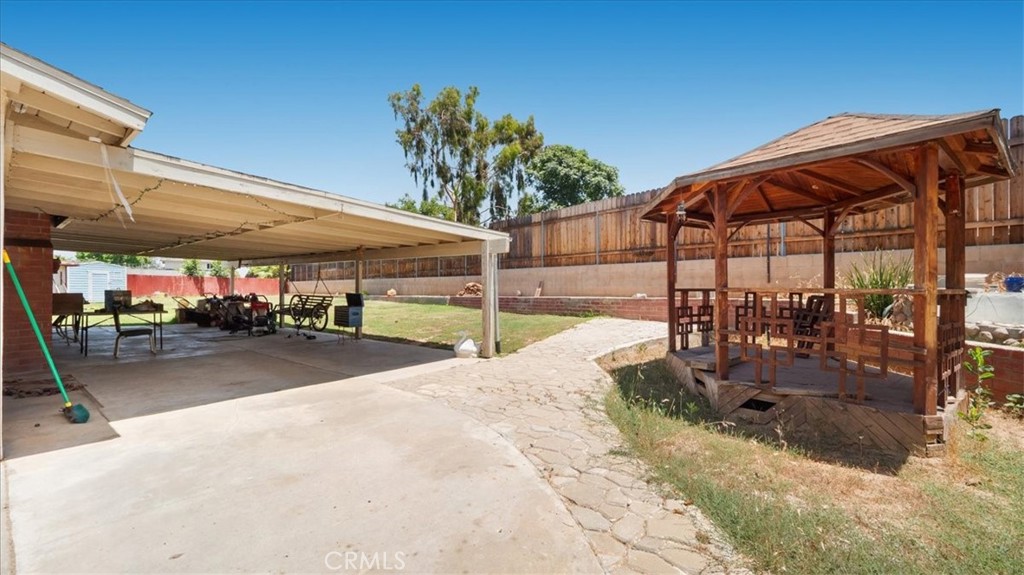 145 Carlota Way Property Photo 24