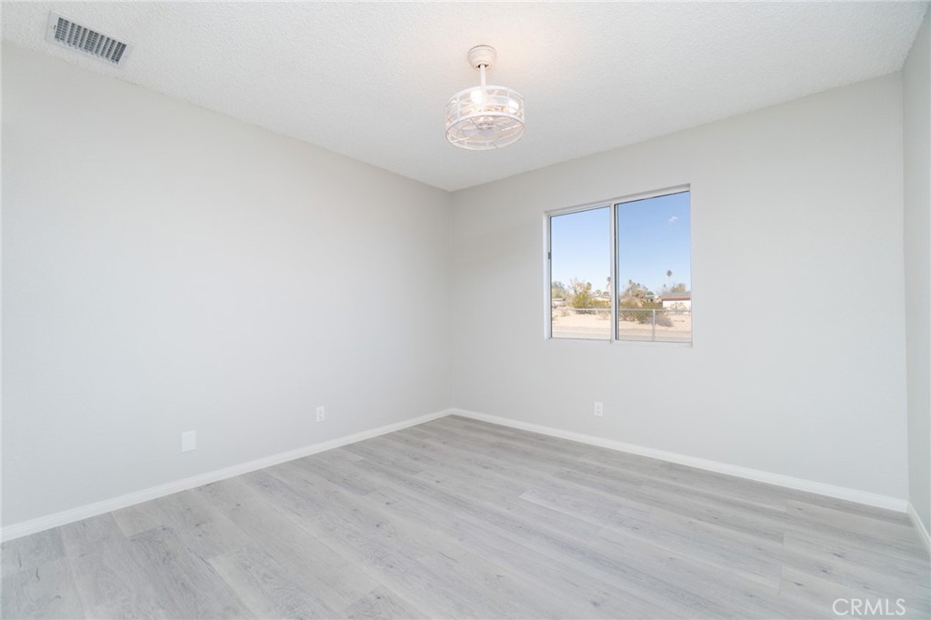 6213 Baileya Avenue Property Photo 15