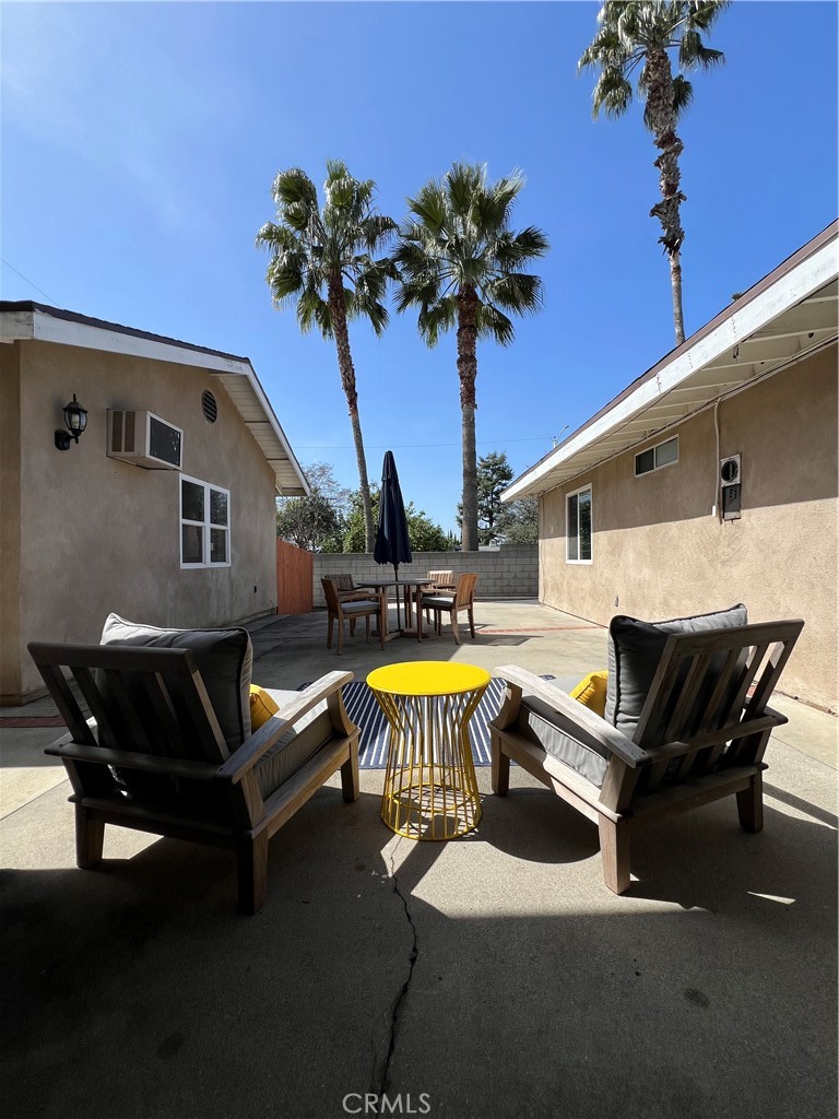 16602 Kingside Drive E Property Photo 4