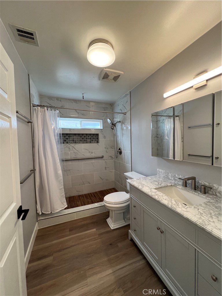 16602 Kingside Drive E Property Photo 18