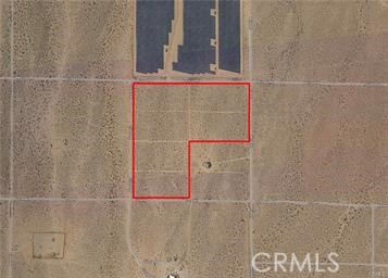 0 White Property Photo 2