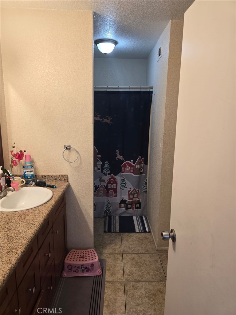 153 E Jackson Street Property Photo 6