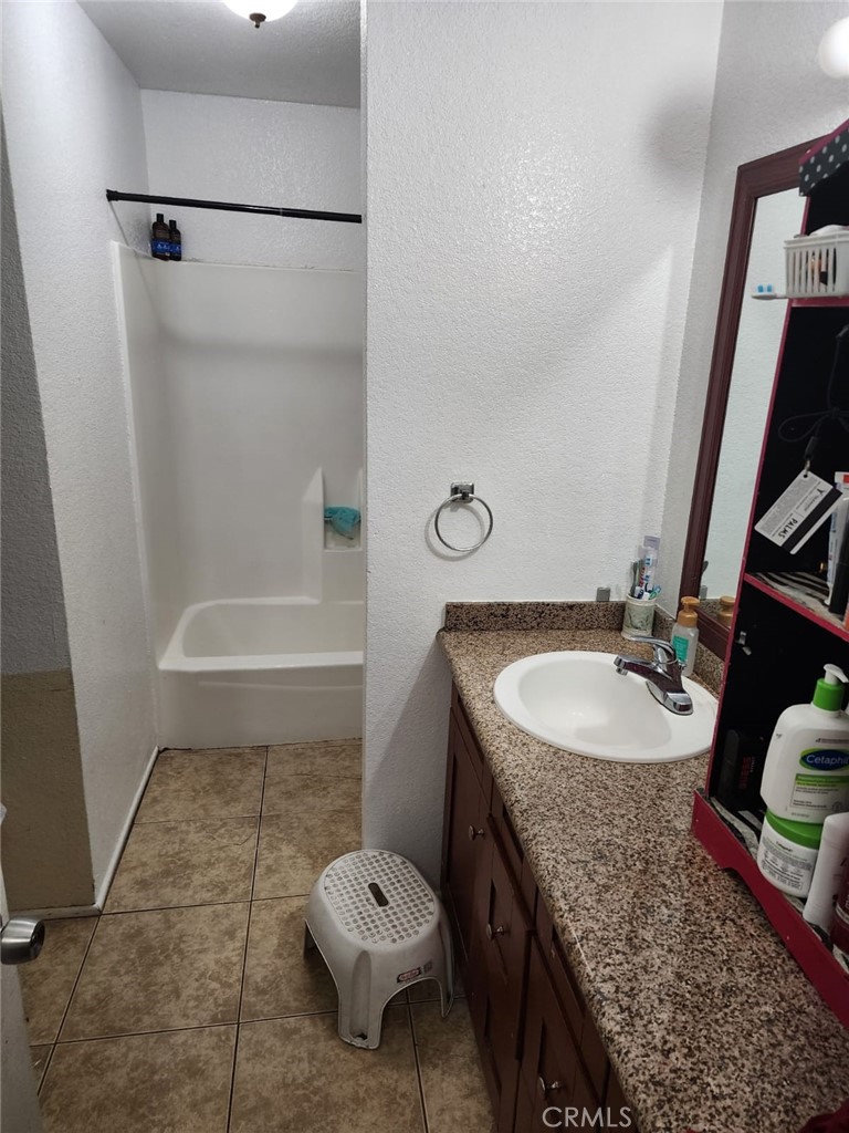 153 E Jackson Street Property Photo 17