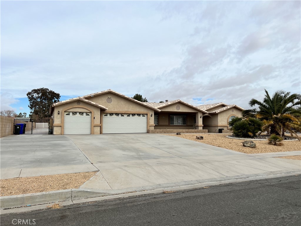 20402 Konnarock Road Property Photo 1
