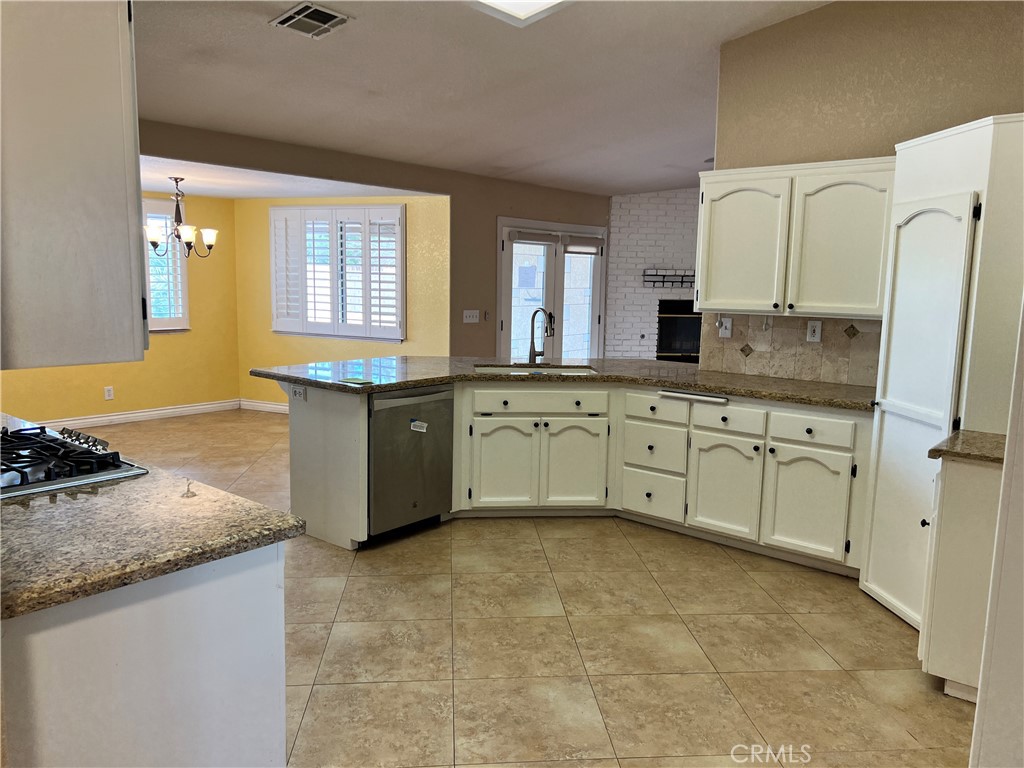 20402 Konnarock Road Property Photo 8