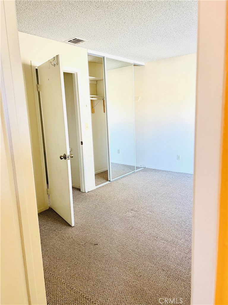 2061 W Redlands Boulevard 21c Property Photo 5