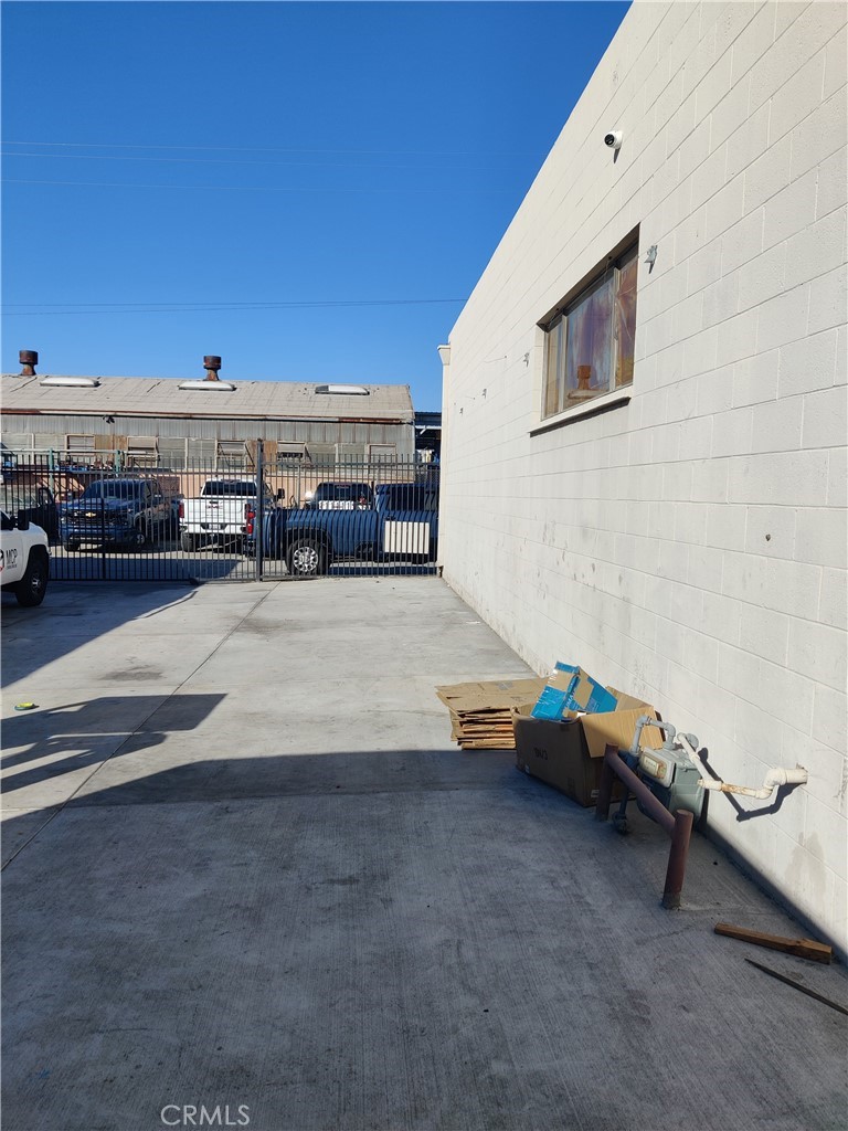1445 Adelia Avenue A & B Property Photo 7