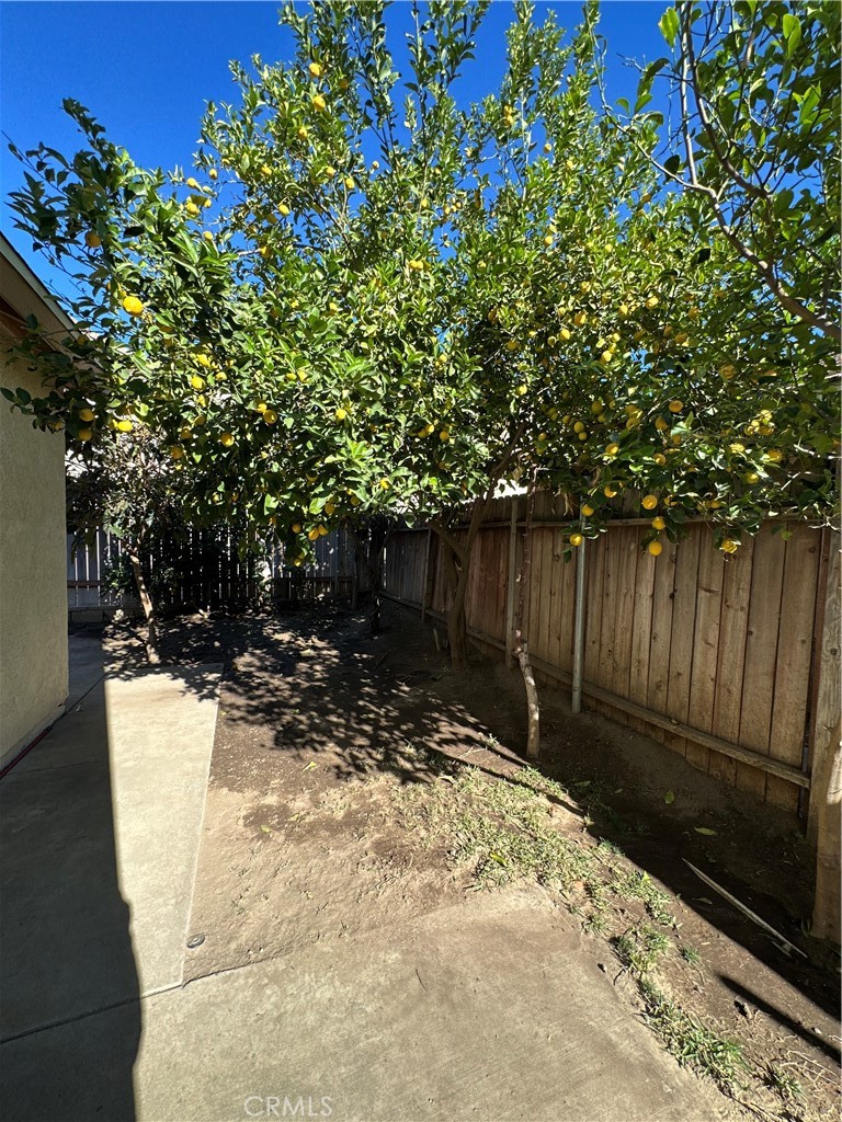 1915 W Quartermaster Street Property Photo 13