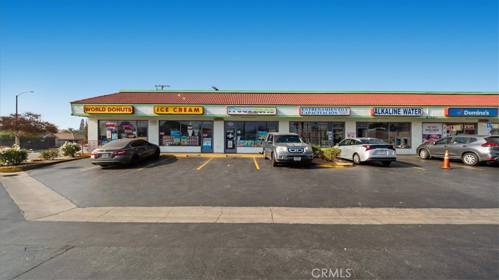 1285 S Garey Property Photo 3