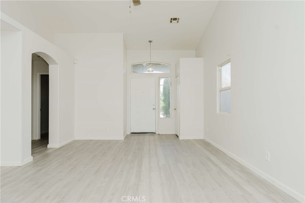 14213 High Point Court Property Photo 9