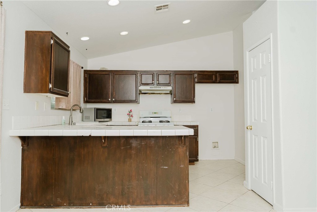 14213 High Point Court Property Photo 15