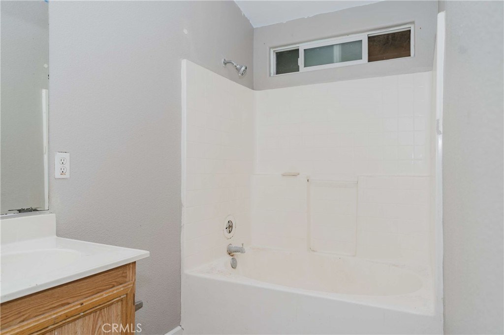 14213 High Point Court Property Photo 25
