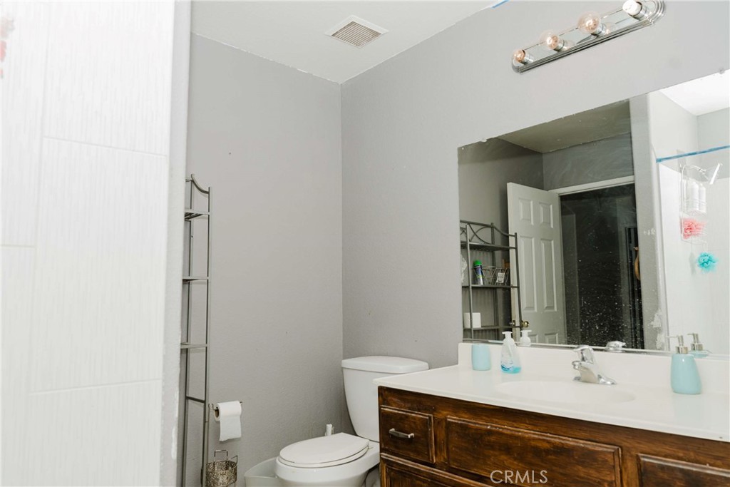 14213 High Point Court Property Photo 32