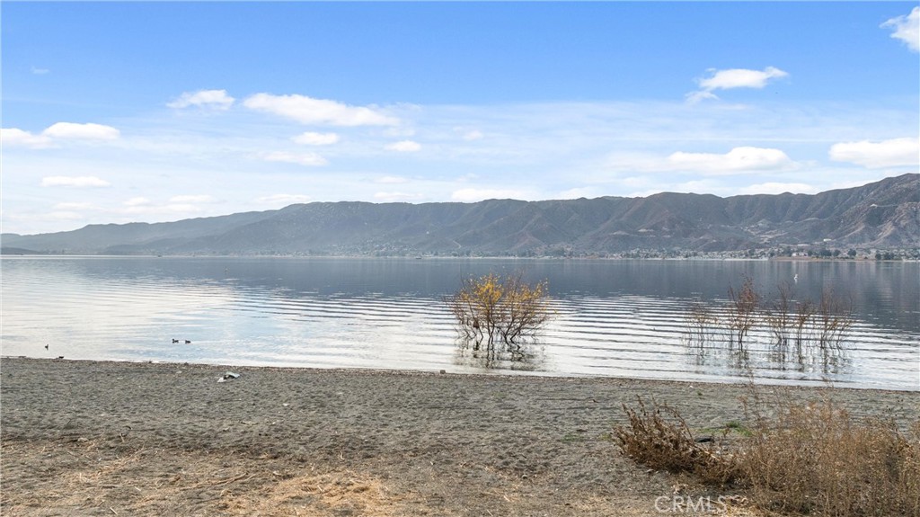 0 Lakeshore Drive Property Photo