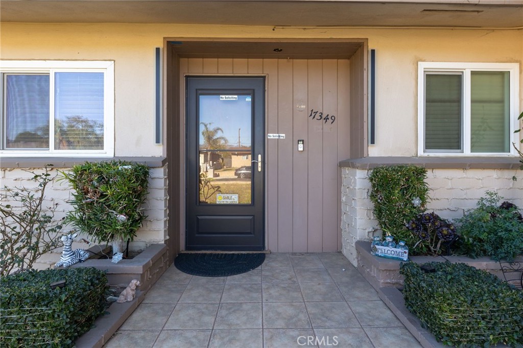 17349 Barbee Street Property Photo 4
