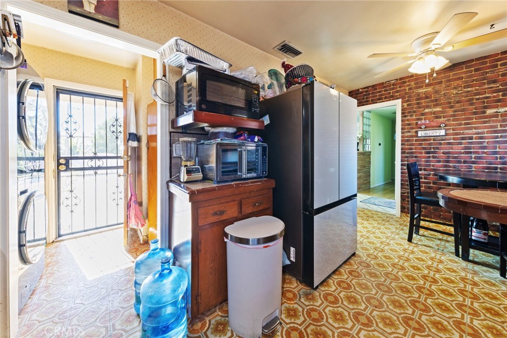 17349 Barbee Street Property Photo 14