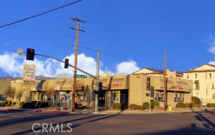 1106 N Citrus Avenue Property Photo