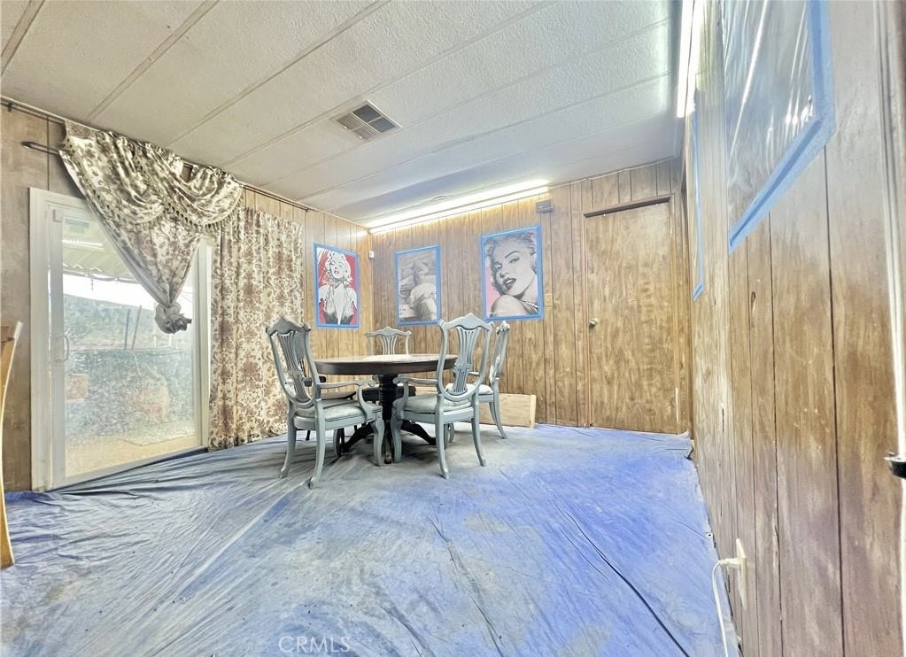 1212 Smith Road Property Photo 4