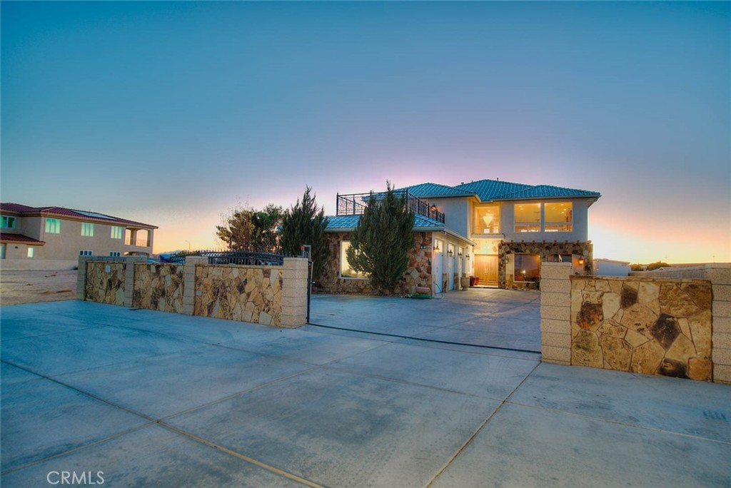 27008 Reef Lane Property Photo 6