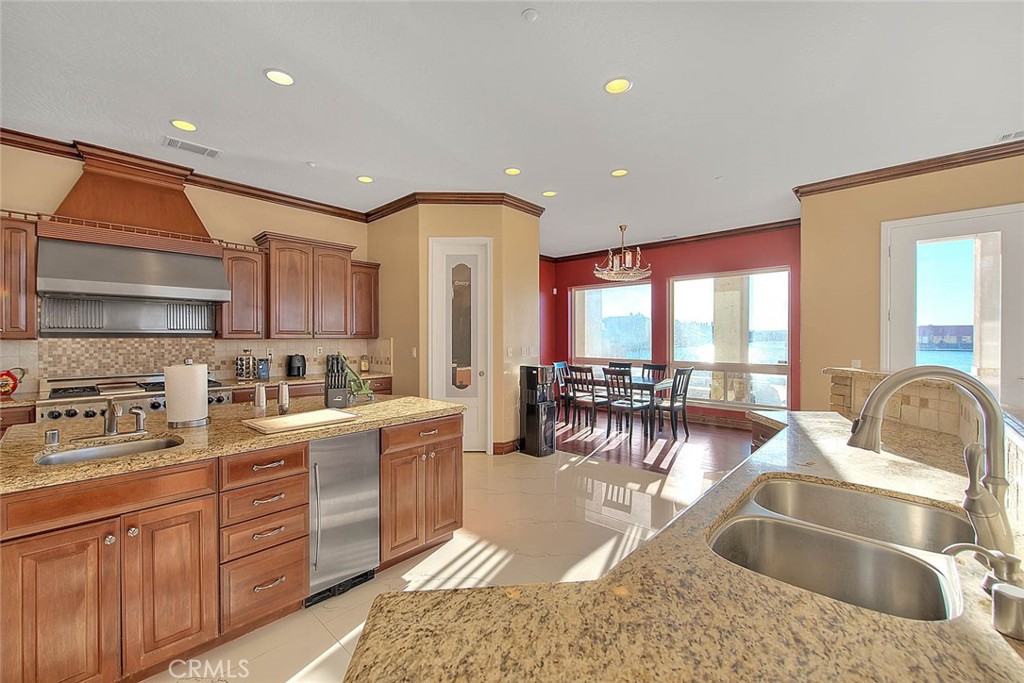 27008 Reef Lane Property Photo 24