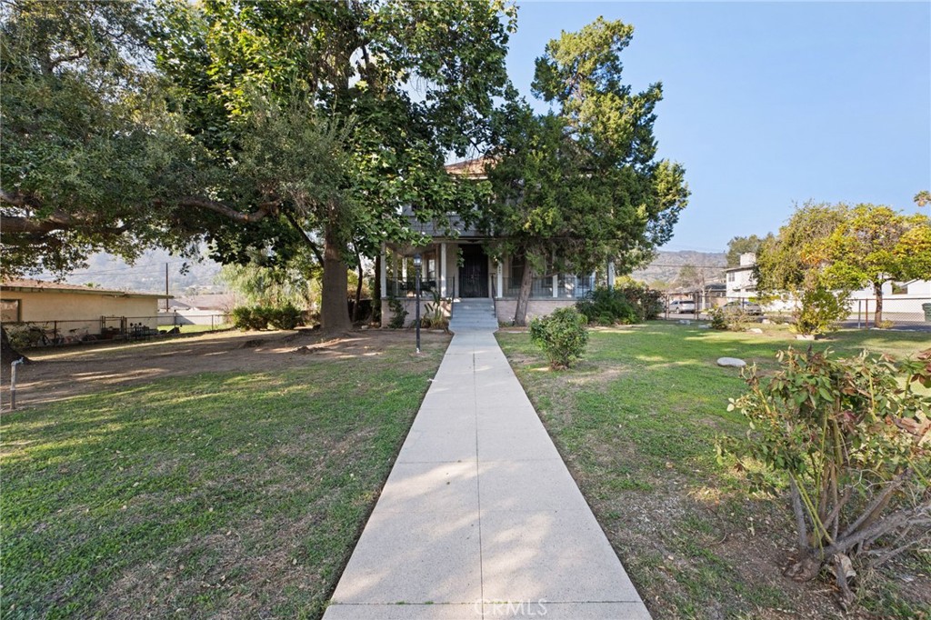 337 W Bennett Avenue Property Photo