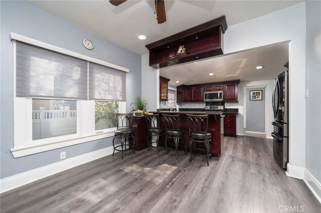 1207 6th Street Property Photo 8