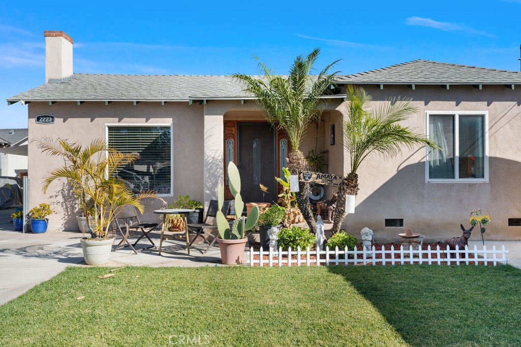 2223 W Mossberg Avenue Property Photo 1