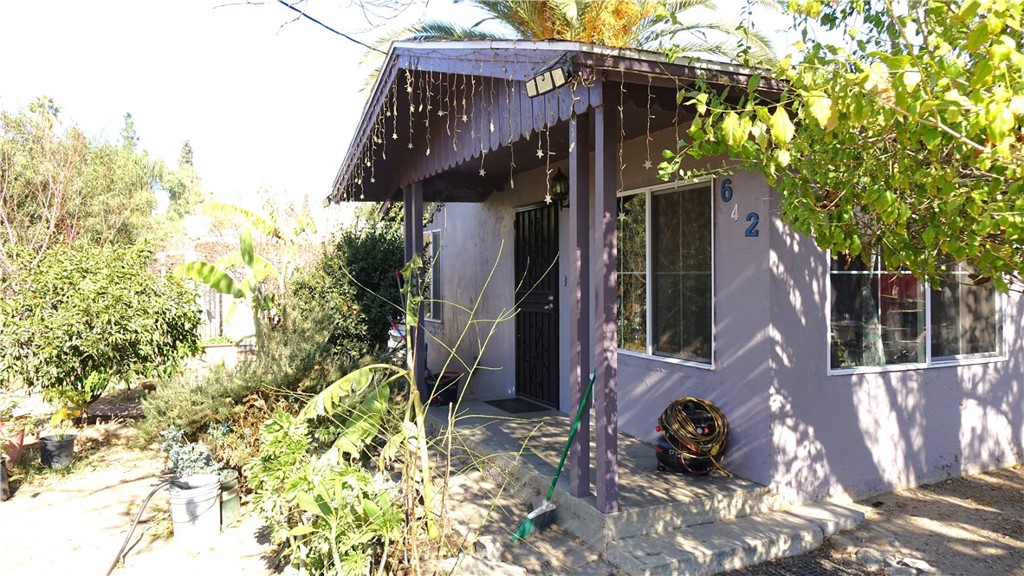 642 N Santa Fe Street Property Photo 1