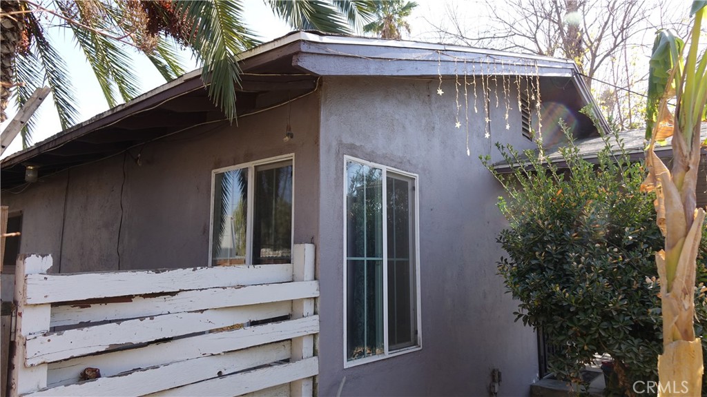 642 N Santa Fe Street Property Photo 5