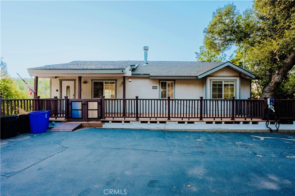 152 Pine Ridge Road Property Photo 1