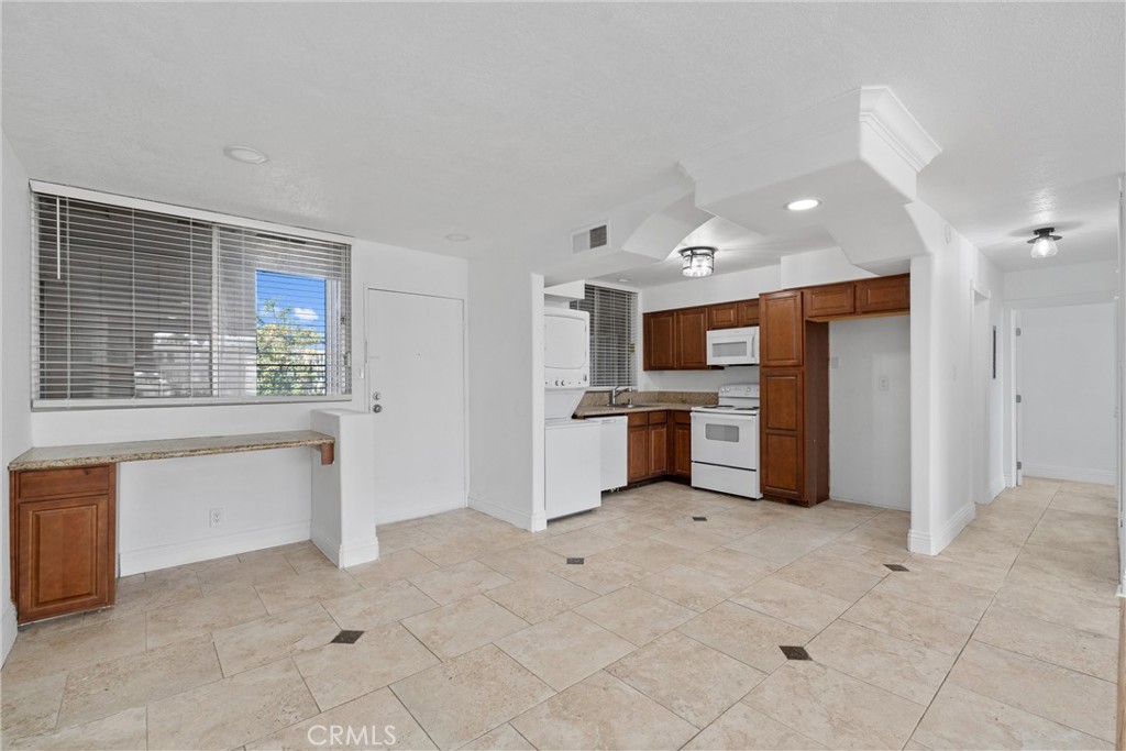6979 Palm Court 232j Property Photo 1