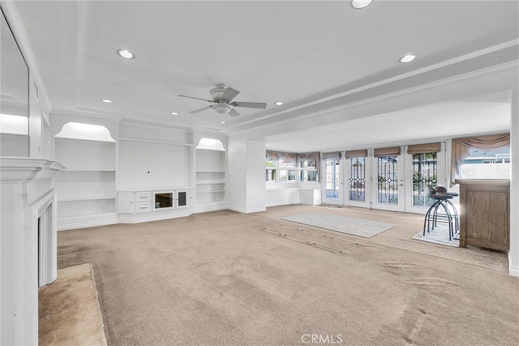 3075 Pepper Tree Lane Property Photo 13