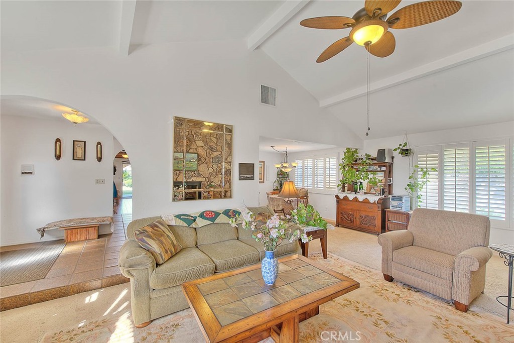 2404 Willow Drive Property Photo 17