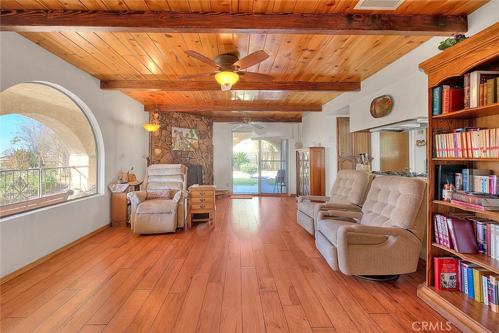 2404 Willow Drive Property Photo 31