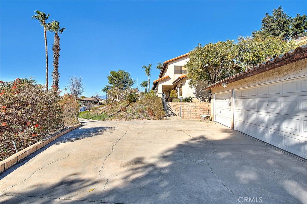 2404 Willow Drive Property Photo 65