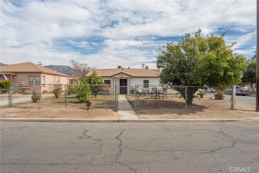 6957 Osbun Road Property Photo 3