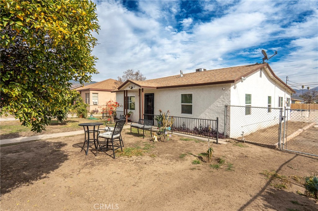 6957 Osbun Road Property Photo 4