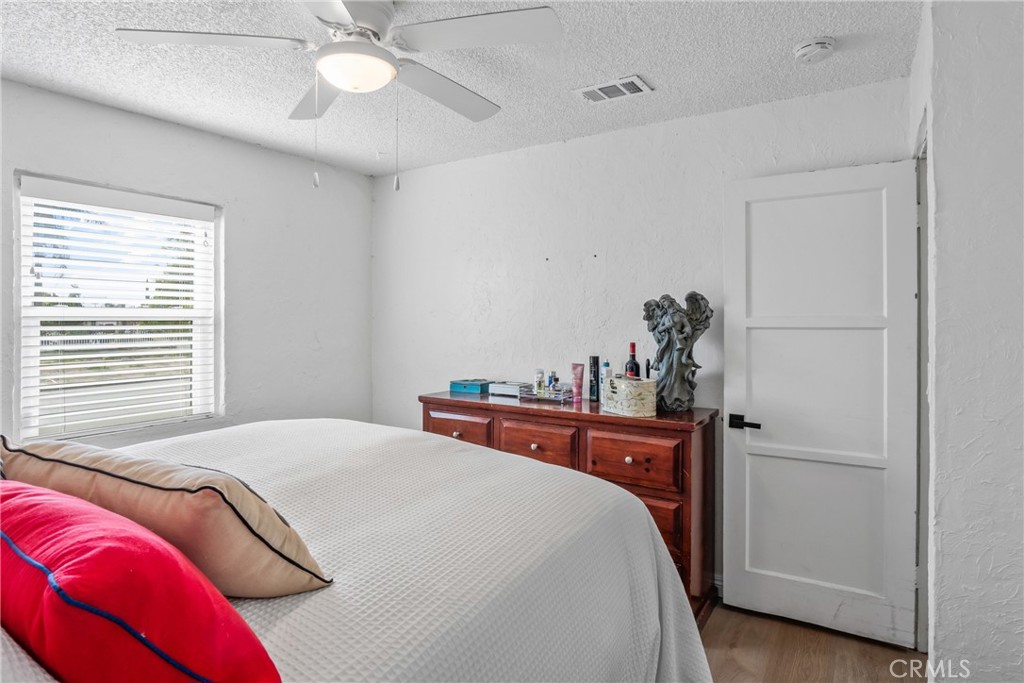 6957 Osbun Road Property Photo 18