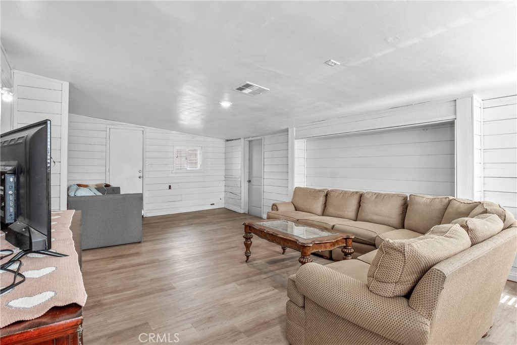 6957 Osbun Road Property Photo 29