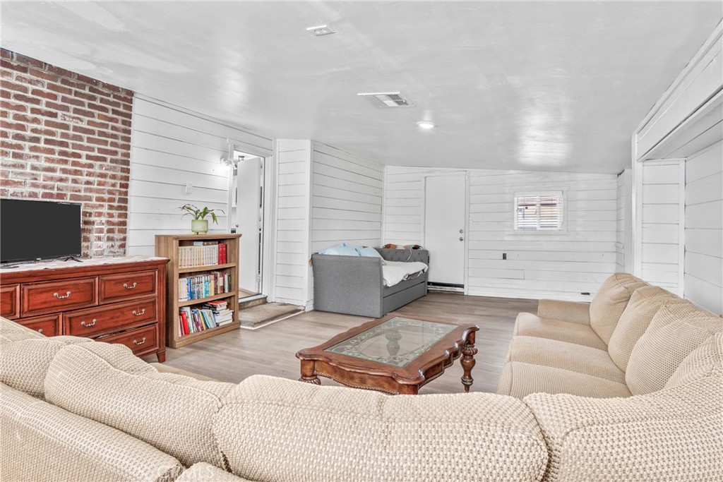 6957 Osbun Road Property Photo 30