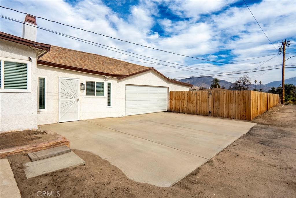 6957 Osbun Road Property Photo 32