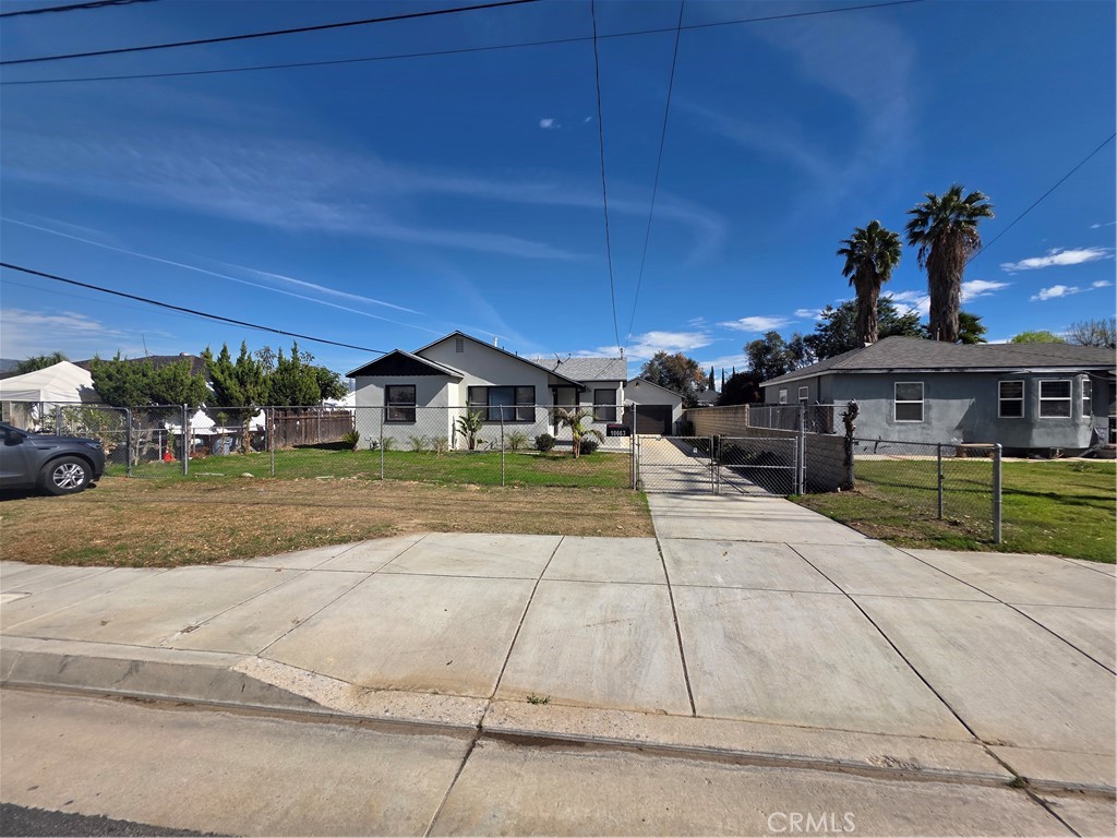10663 Mountain View Avenue Property Photo 1