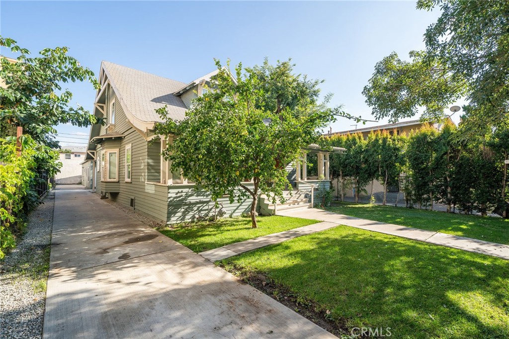 1414 N Las Palmas Avenue Property Photo 13