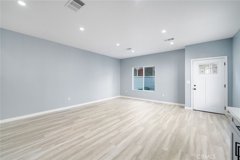 1414 N Las Palmas Avenue Property Photo 22
