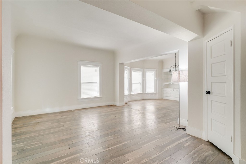 1414 N Las Palmas Avenue Property Photo 29