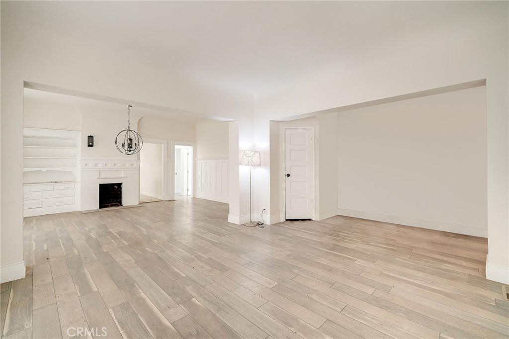 1414 N Las Palmas Avenue Property Photo 33