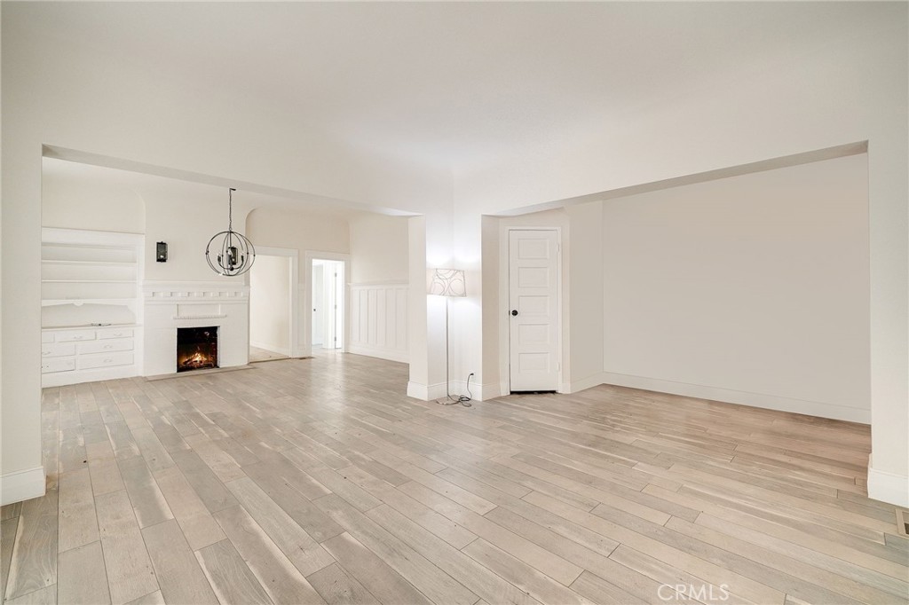 1414 N Las Palmas Avenue Property Photo 34